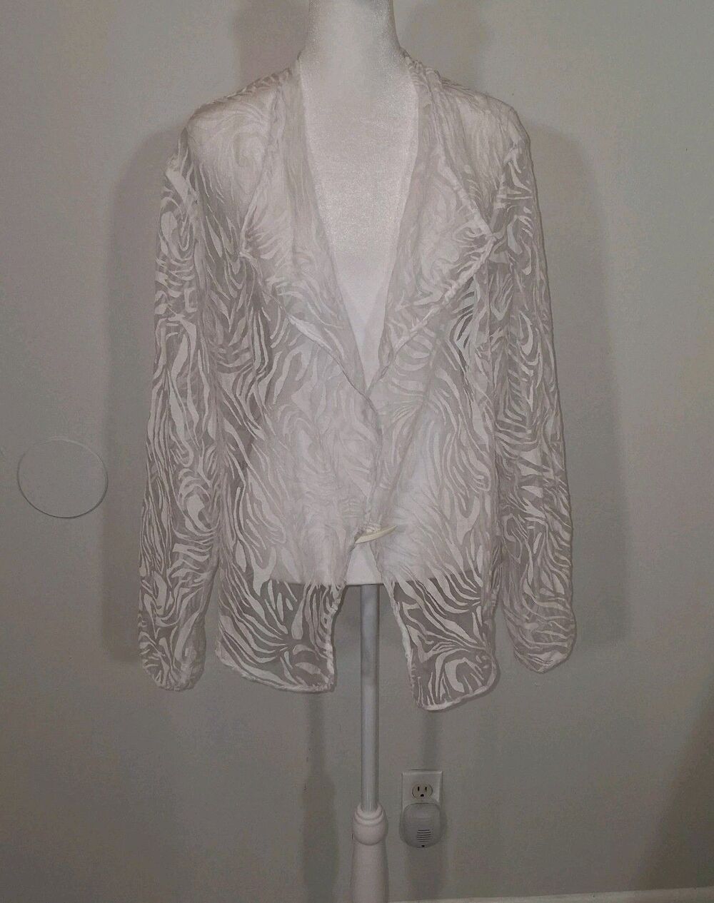 Sheer Zebra Print White Burn Out Top Women's Sz XXL Whimsical Romantic Feminine